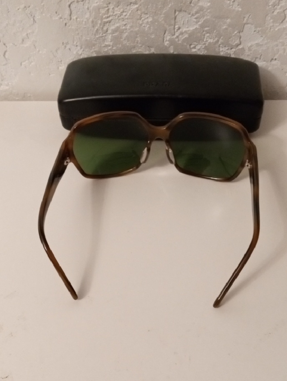 Prada Women's Brown Frame Sunglasses with Green Lenses With COA - Picture 6 of 6